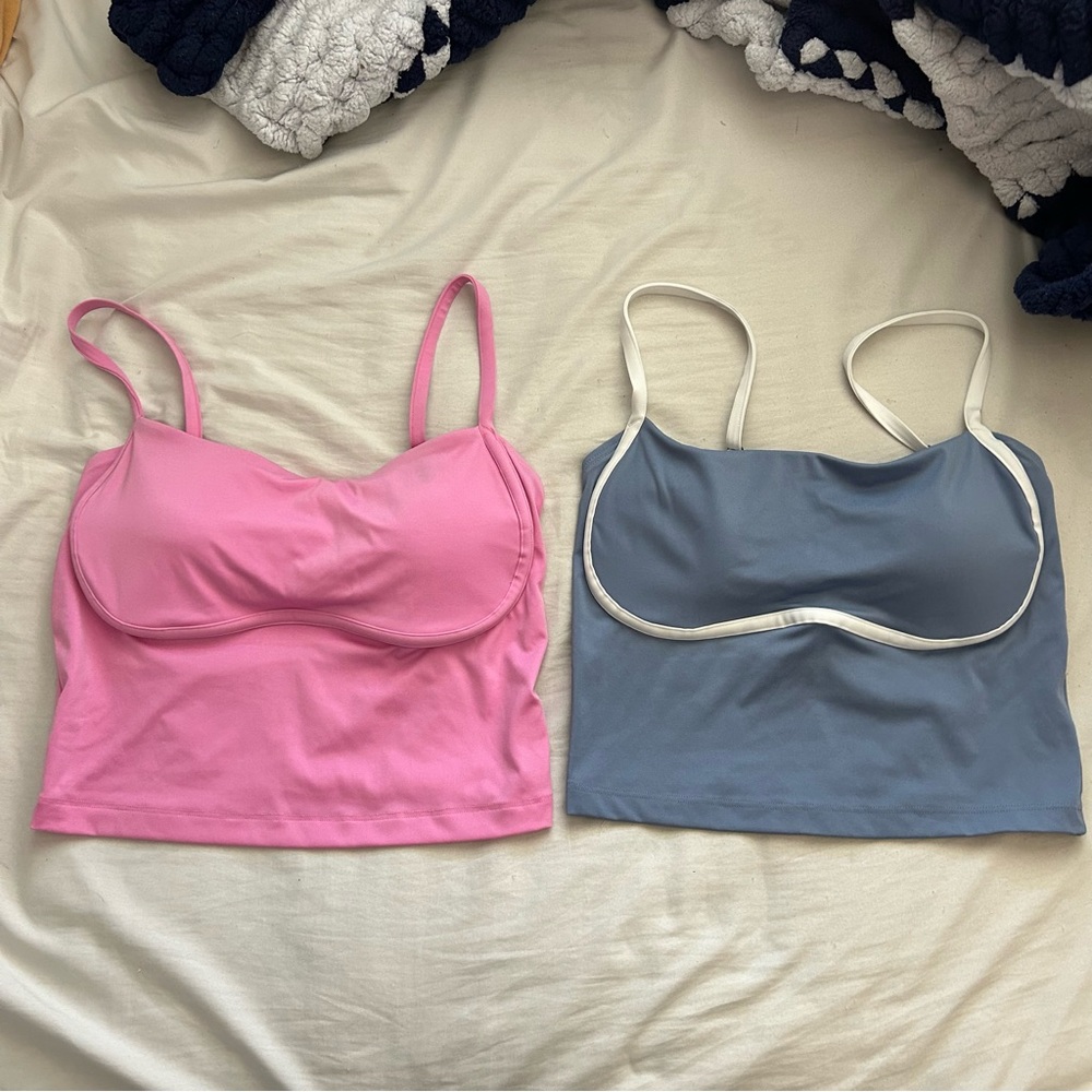 Gilly Hicks Workout Tanks sz: M